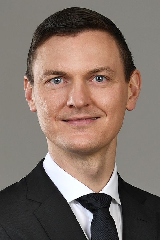 Prof Tobias Kowatsch